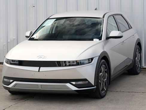 Used 2023 Hyundai Ioniq 5 SEL w/ Cargo Package image 45