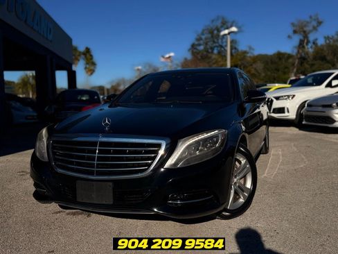 Used 2017 Mercedes-Benz S 550 Sedan image 2