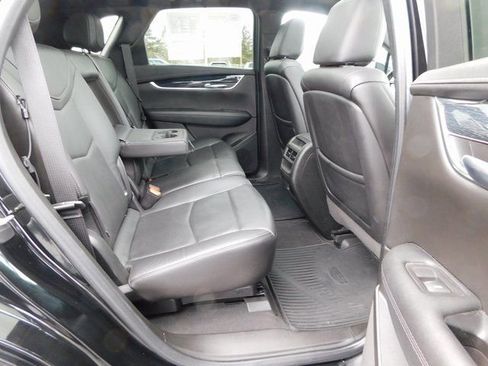 Used 2020 Cadillac XT5 Premium Luxury image 22
