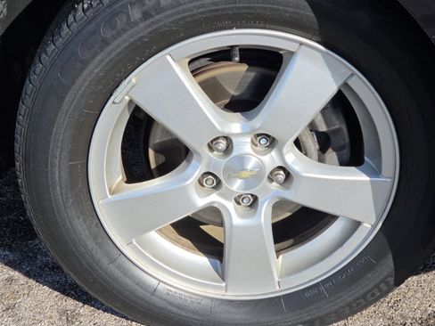 Used 2014 Chevrolet Cruze LT image 8