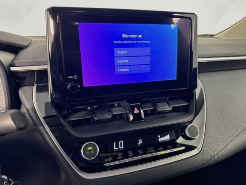 Used 2024 Toyota Corolla LE FWD image 19