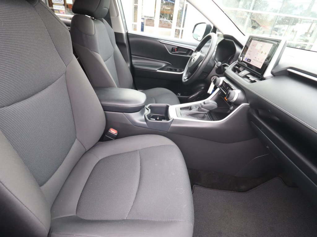 Used 2025 Toyota RAV4 LE FWD image 14