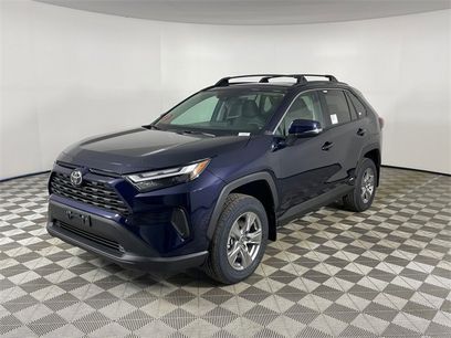 New 2025 Toyota RAV4 XLE w/ Convenience Package