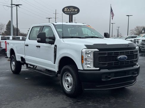 Used 2024 Ford F350 XL w/ FX4 Off-Road Package image 3