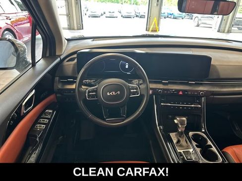 Used 2024 Kia Carnival SX FWD image 2