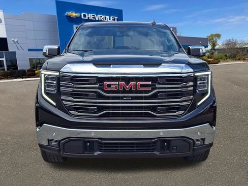 Used 2025 GMC Sierra 1500 SLT w/ SLT Premium Package AWD/4WD image 24