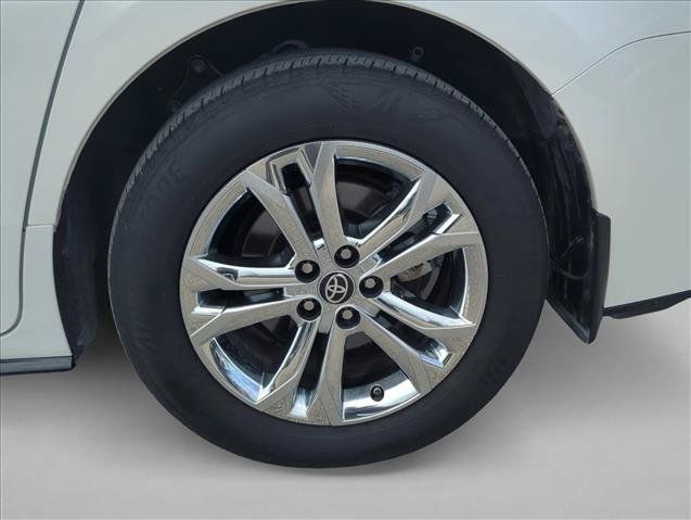 Certified 2023 Toyota Sienna XSE AWD/4WD image 9