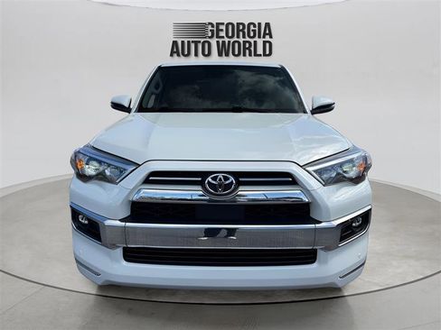 Used 2021 Toyota 4Runner Limited AWD/4WD image 8