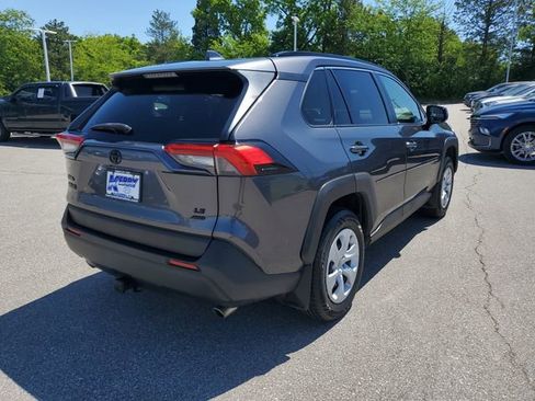 Used 2019 Toyota RAV4 LE w/ All Weather Liner Package AWD/4WD image 4