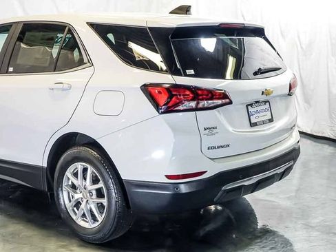 Used 2024 Chevrolet Equinox LT AWD/4WD image 10