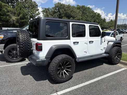 Used 2020 Jeep Wrangler Unlimited Sport S AWD/4WD image 19
