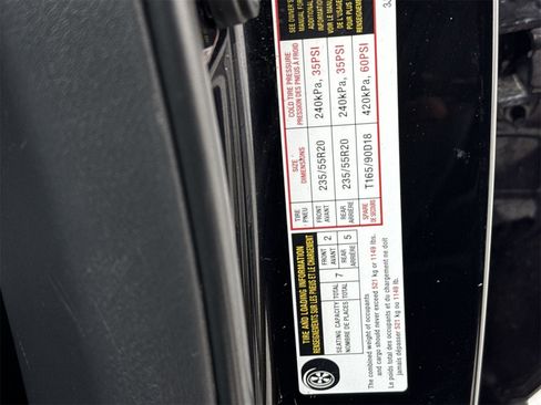 Used 2018 Nissan Pathfinder Platinum image 45