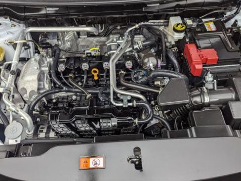 Used 2025 Mitsubishi Outlander SE image 29