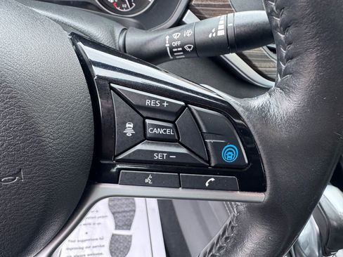 Used 2022 Nissan Altima 2.5 Platinum image 16