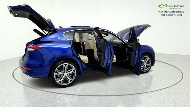 Used 2023 Maserati Levante GT AWD/4WD image 19