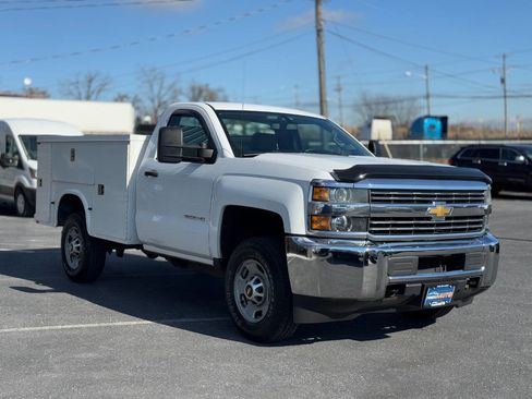 Used 2015 Chevrolet Silverado 2500 W/T image 3