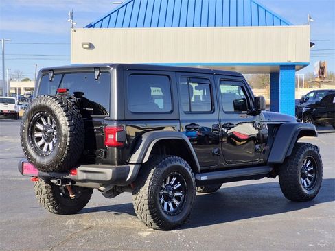 Used 2024 Jeep Wrangler Unlimited Rubicon w/ XTREMEE 35" Tire Package image 6