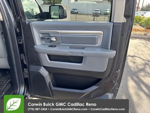 Used 2014 RAM 2500 SLT w/ Luxury Group image 26