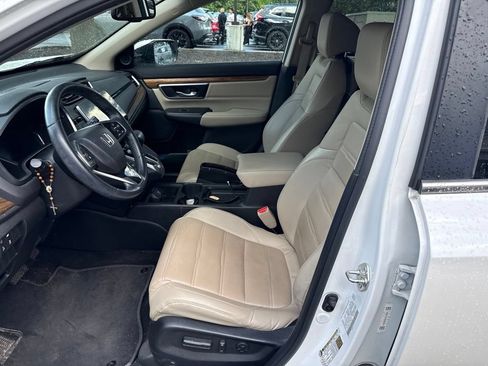 Used 2017 Honda CR-V Touring image 13
