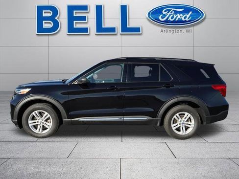 Certified 2021 Ford Explorer XLT w/ Equipment Group 202A image 7