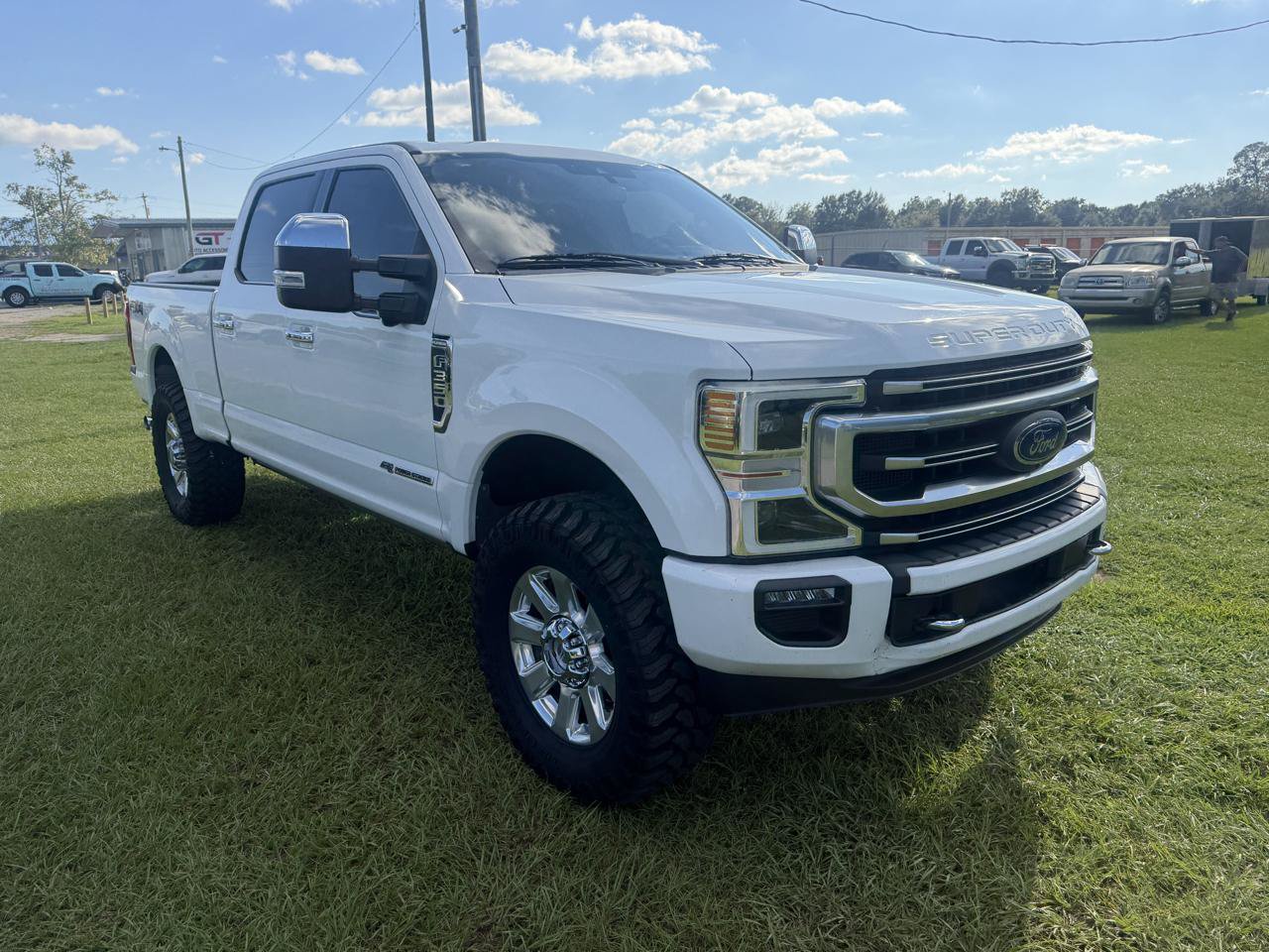 Used 2020 Ford F350 Platinum AWD/4WD image 6