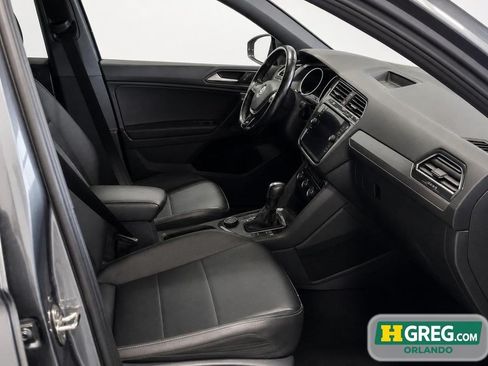 Used 2021 Volkswagen Tiguan SE R-Line w/ 3rd Row Seat Package AWD/4WD image 15