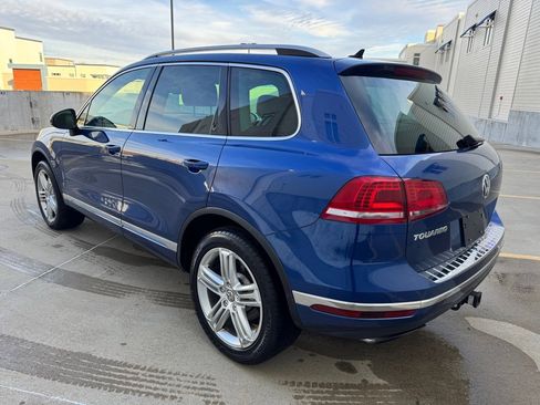 Used 2016 Volkswagen Touareg Executive image 5