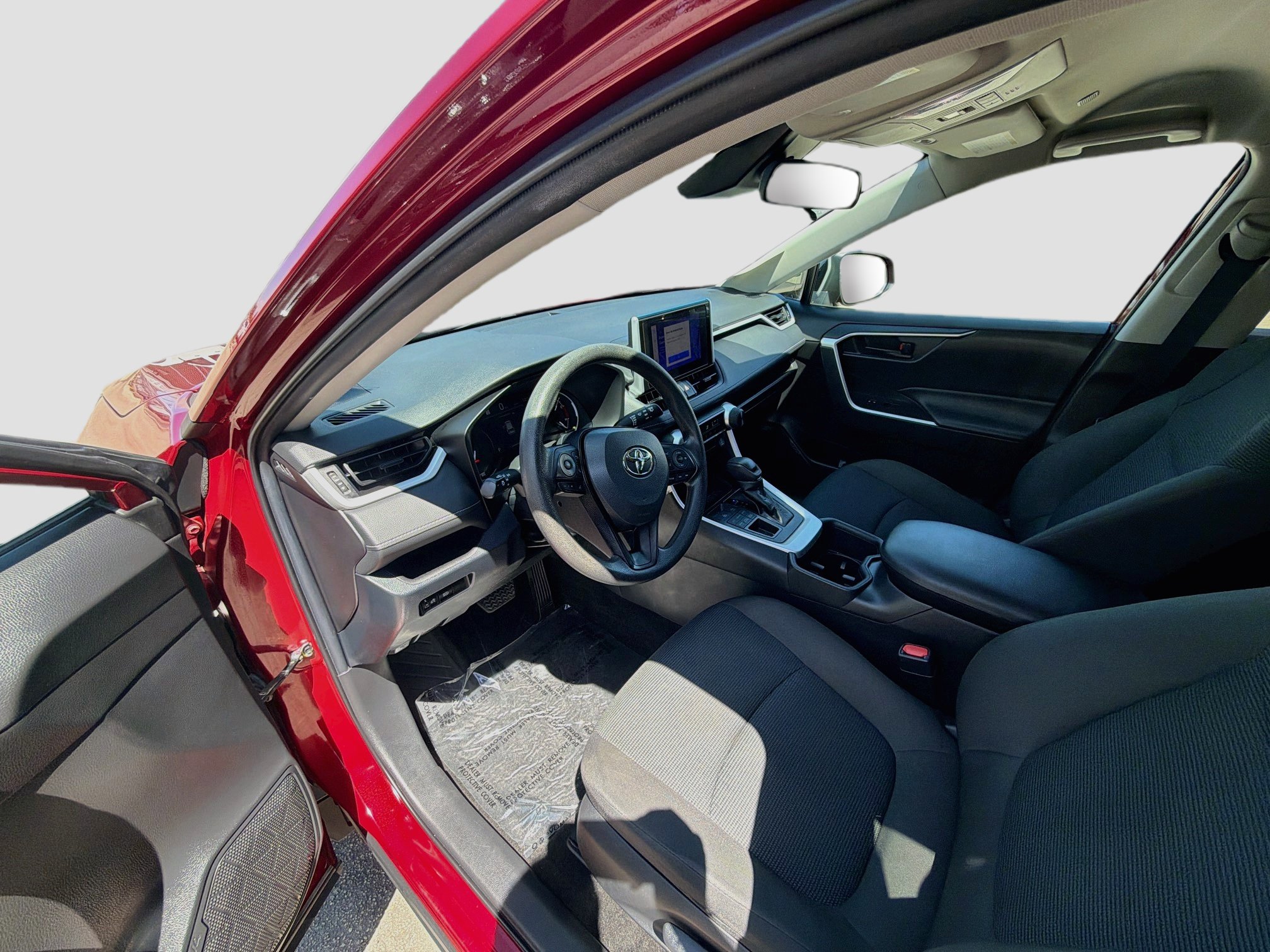Used 2023 Toyota RAV4 LE AWD/4WD image 9