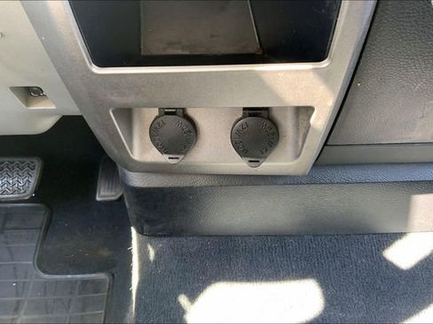 Used 2012 Toyota Tundra Grade w/ Tow Pkg image 31