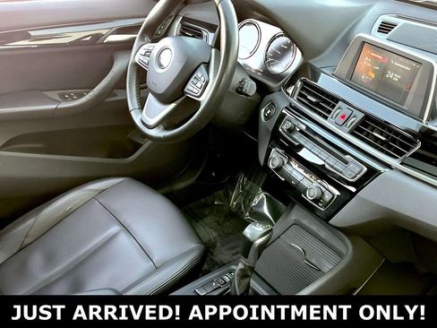 Used 2018 BMW X1 sDrive28i w/ Convenience Package image 10