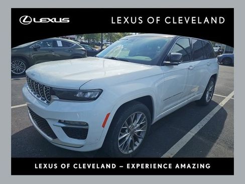 Used 2024 Jeep Grand Cherokee Summit AWD/4WD image 1