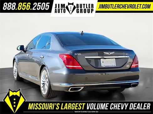 Used 2017 Genesis G90 5.0 Ultimate image 2