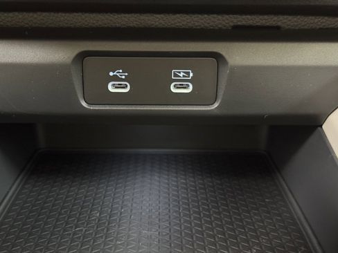 New 2025 Honda Accord SE image 32