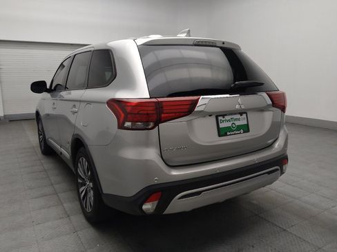 Used 2020 Mitsubishi Outlander ES FWD image 5