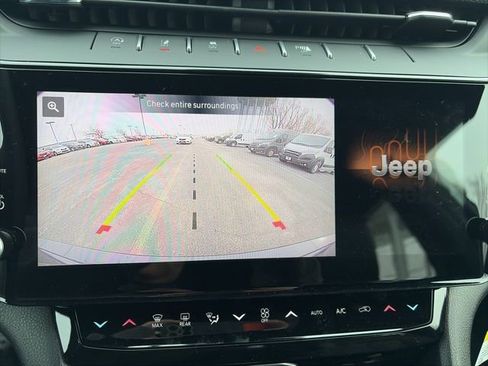 New 2026 Jeep Grand Cherokee Limited w/ Limited Altitude Package image 21