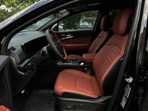 New 2026 Kia Sportage SX AWD/4WD image 18