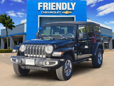 Used 2023 Jeep Wrangler Sahara w/ Cold Weather Group image 3