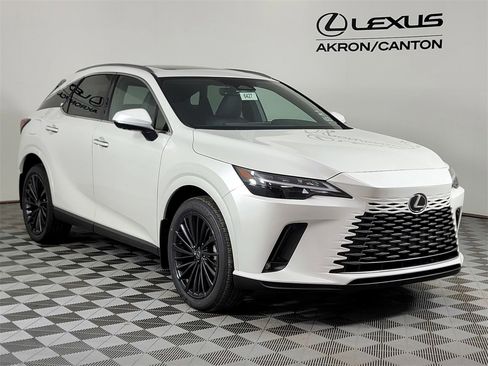 New 2026 Lexus RX 450h AWD image 2