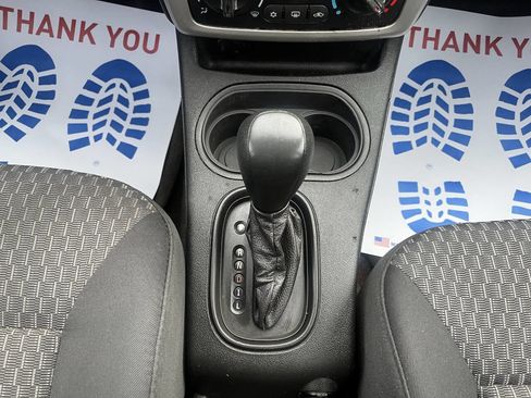 Used 2009 Chevrolet Cobalt LT image 16