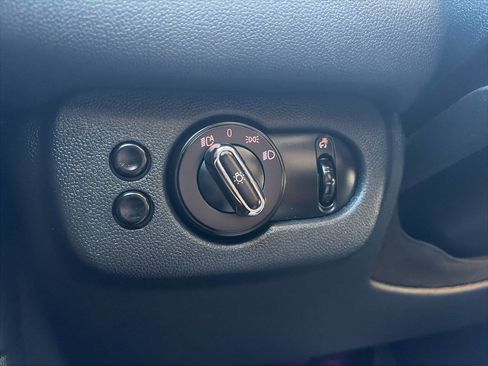 Used 2016 MINI Cooper Clubman image 21
