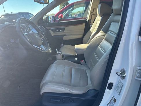 Used 2017 Honda CR-V Touring image 8