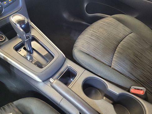 Used 2019 Nissan Sentra SV FWD image 26
