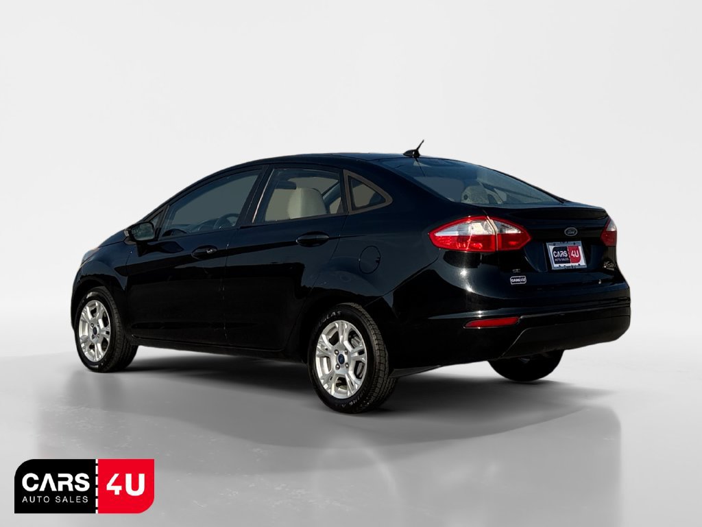 Used 2014 Ford Fiesta SE w/ Comfort Package FWD image 5