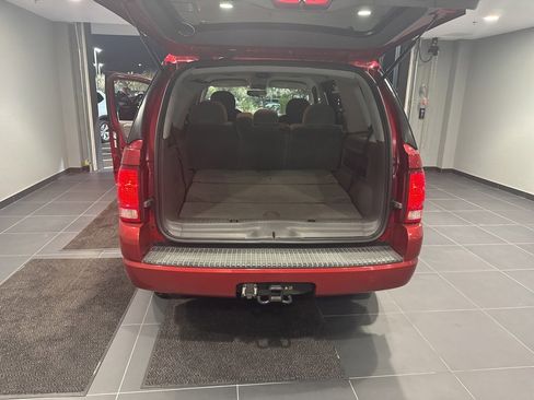 Used 2004 Ford Explorer XLT image 25