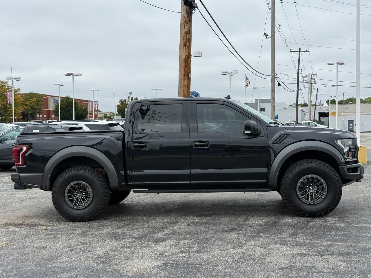 Used 2020 Ford F150 Raptor w/ Equipment Group 802A Luxury AWD/4WD image 5