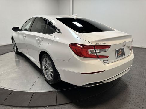 Used 2019 Honda Accord LX image 9