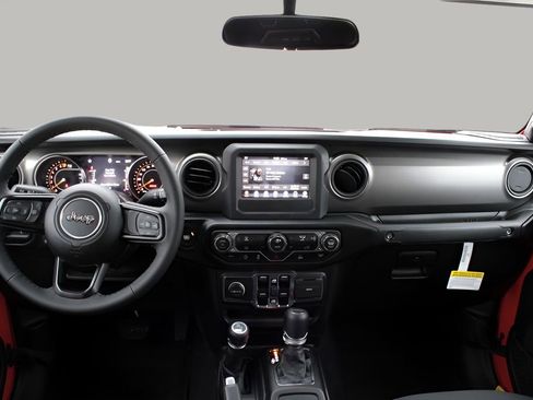 Used 2023 Jeep Gladiator Willys image 31