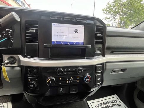 Used 2024 Ford F350 XLT AWD/4WD image 15
