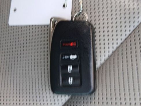 Used 2017 Lexus ES 350 image 31