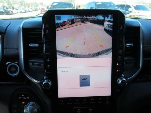 Used 2025 RAM 1500 Laramie image 27
